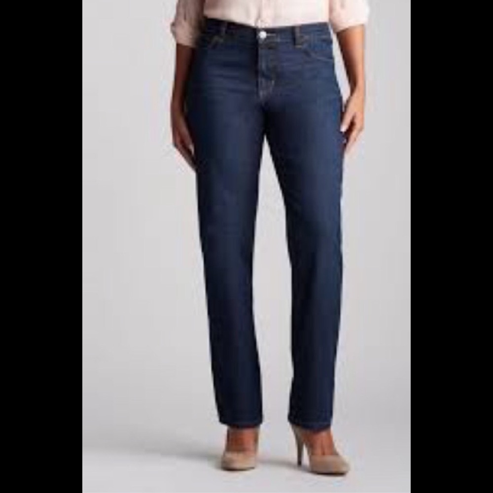 Lee Jeans - image 1